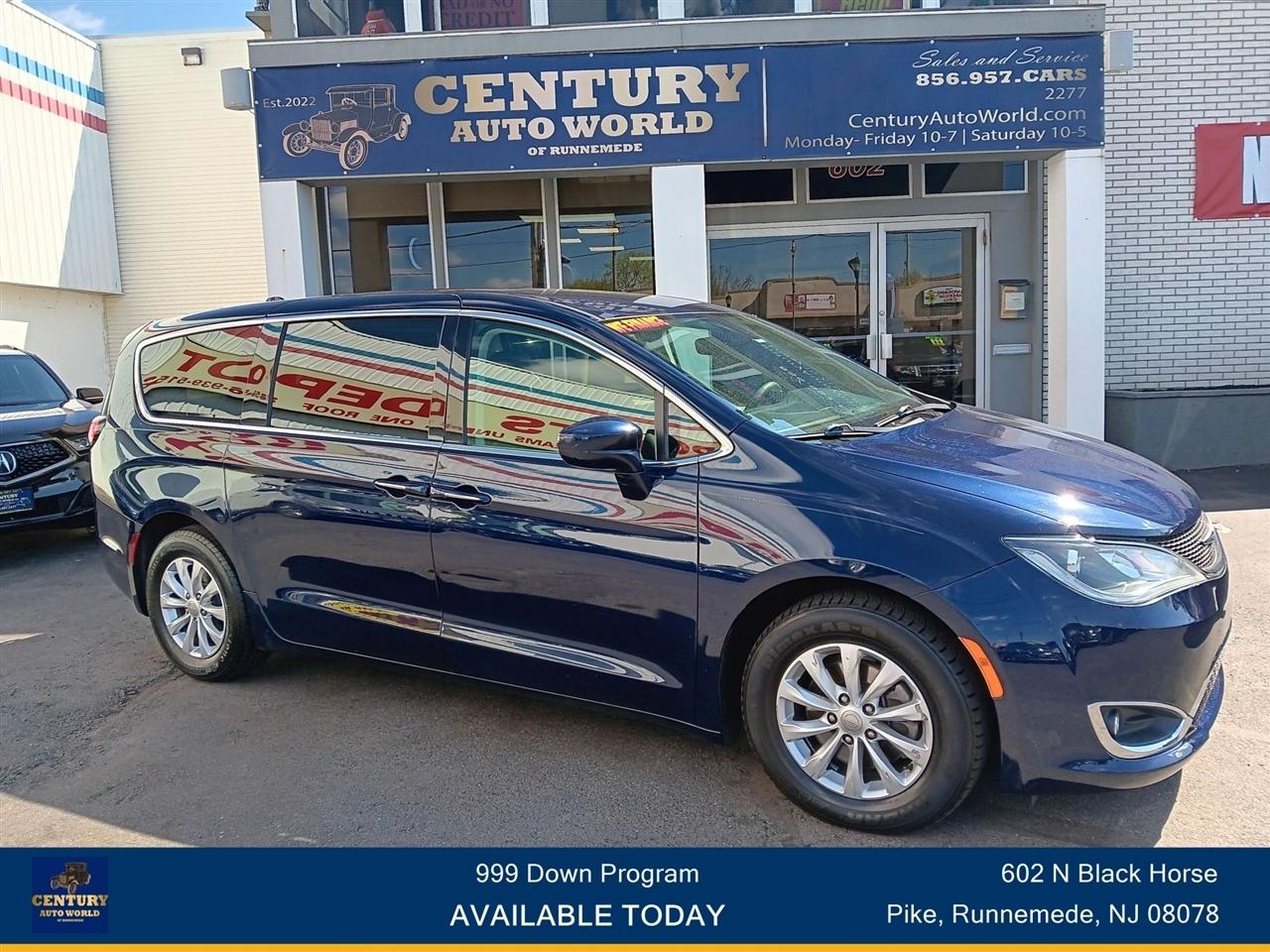 2018 Chrysler Pacifica Touring Plus FWD