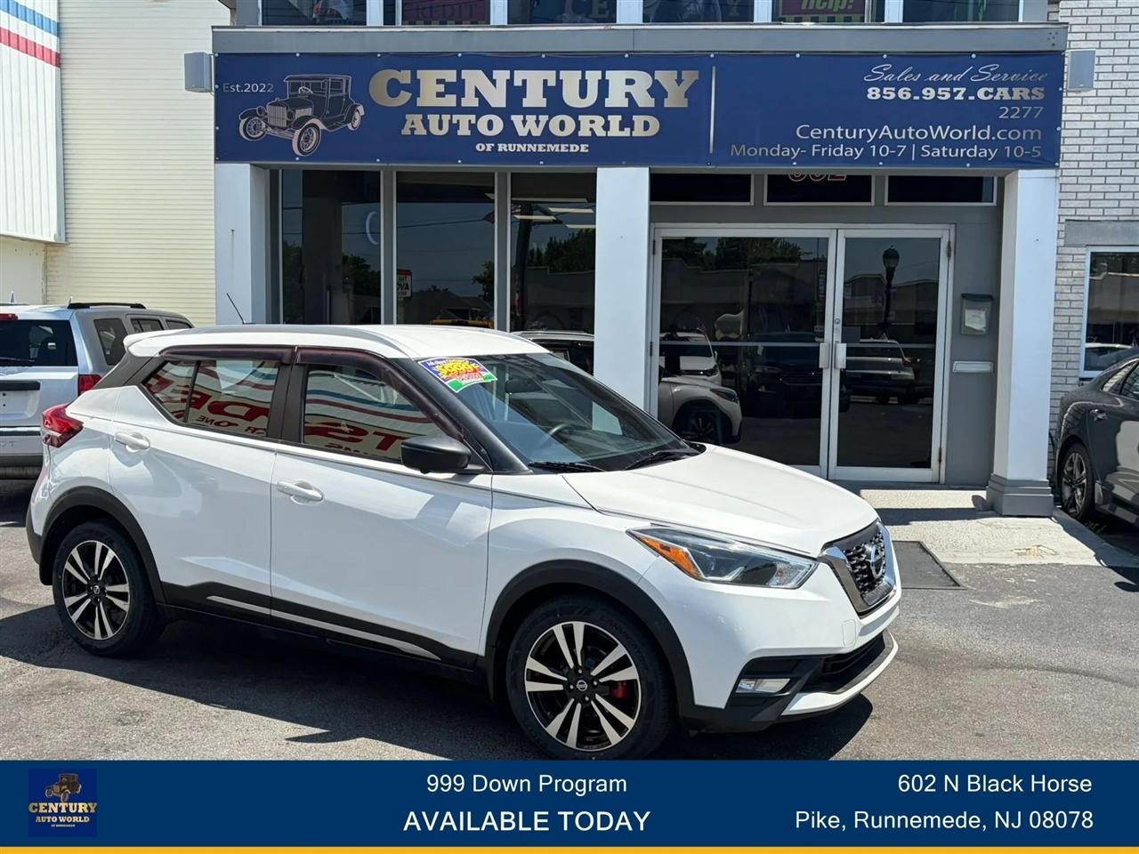 2018 Nissan Kicks SR FWD
