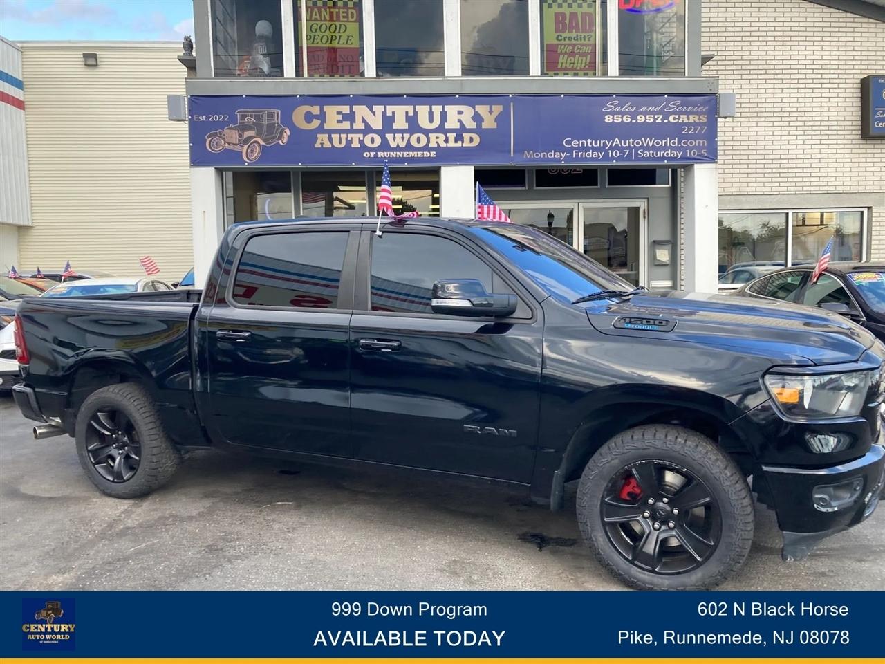 2021 RAM 1500 Big Horn 4x4 Crew Cab 5'7" Box