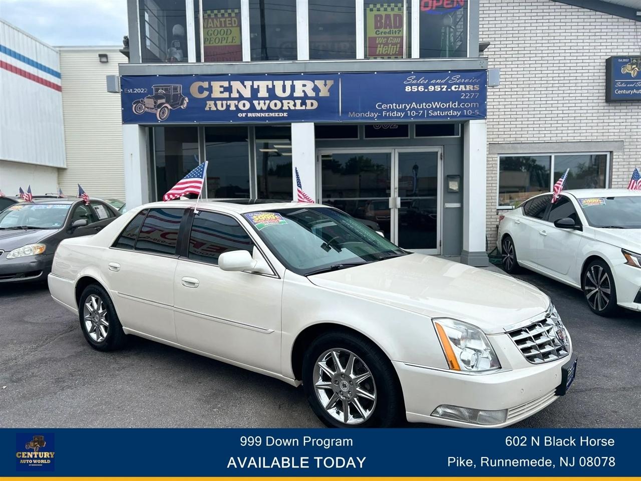 2011 Cadillac DTS 4dr Sdn Luxury Collection