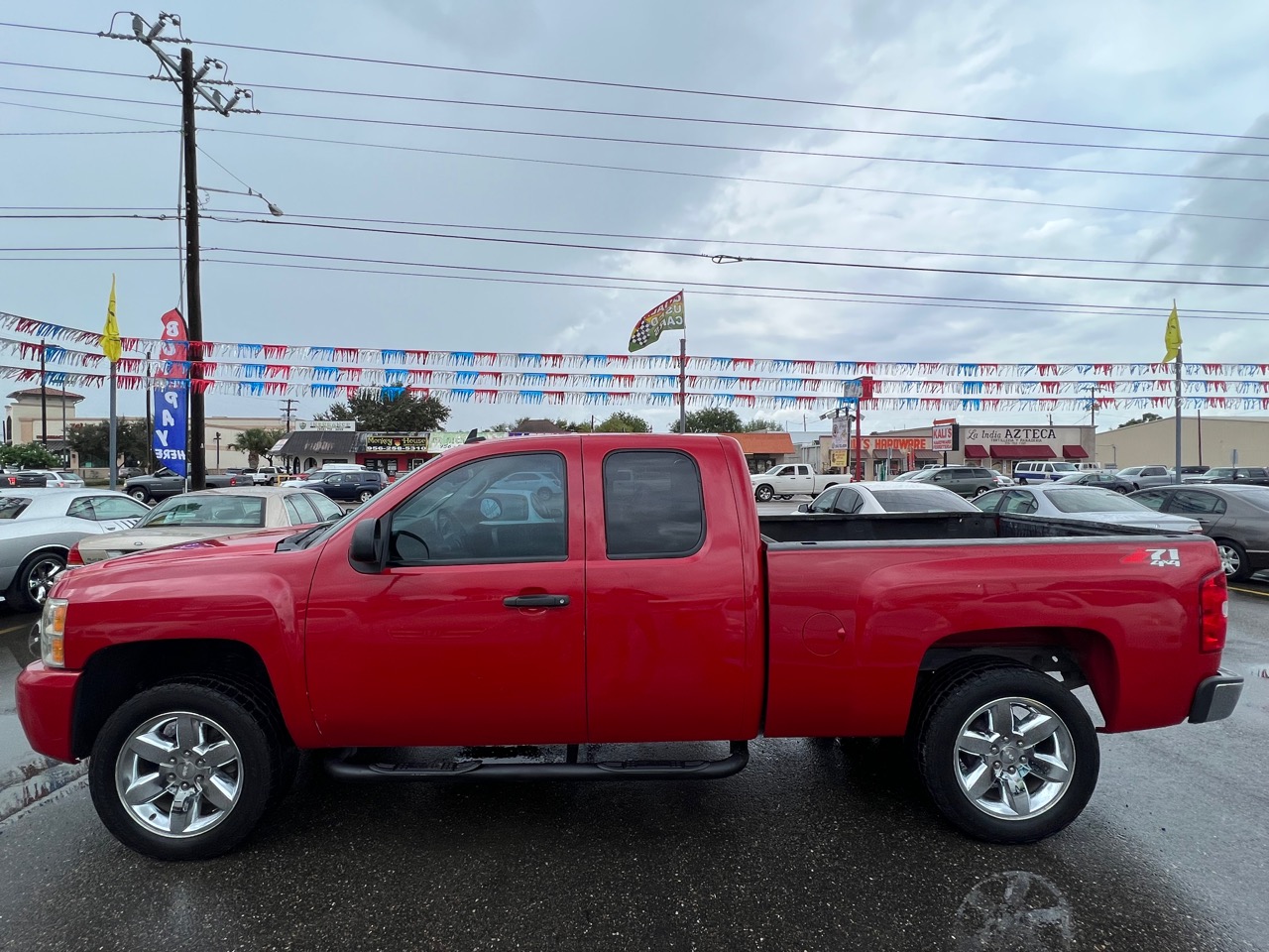 Used 2011 Chevrolet Silverado 1500 LT Ext. Cab 4WD for Sale in San Juan