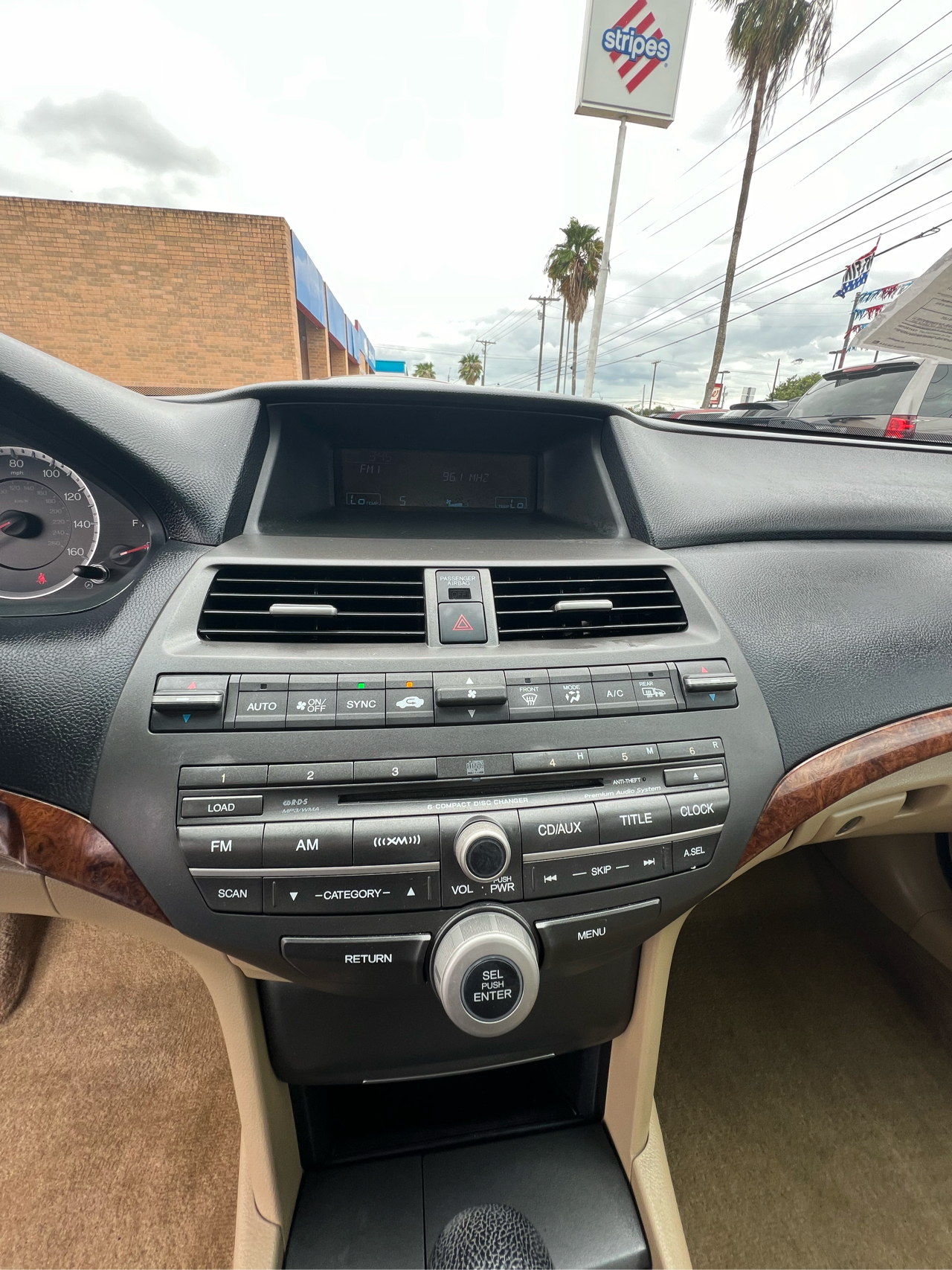 Honda Accord EX-L V6 Sedan AT 2012 Honda Accord EX-L V6 Sedan AT 2012