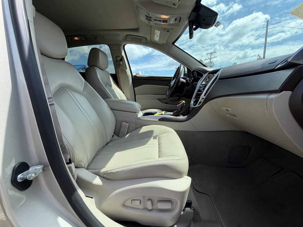 Cadillac SRX Performance Collection FWD 2014