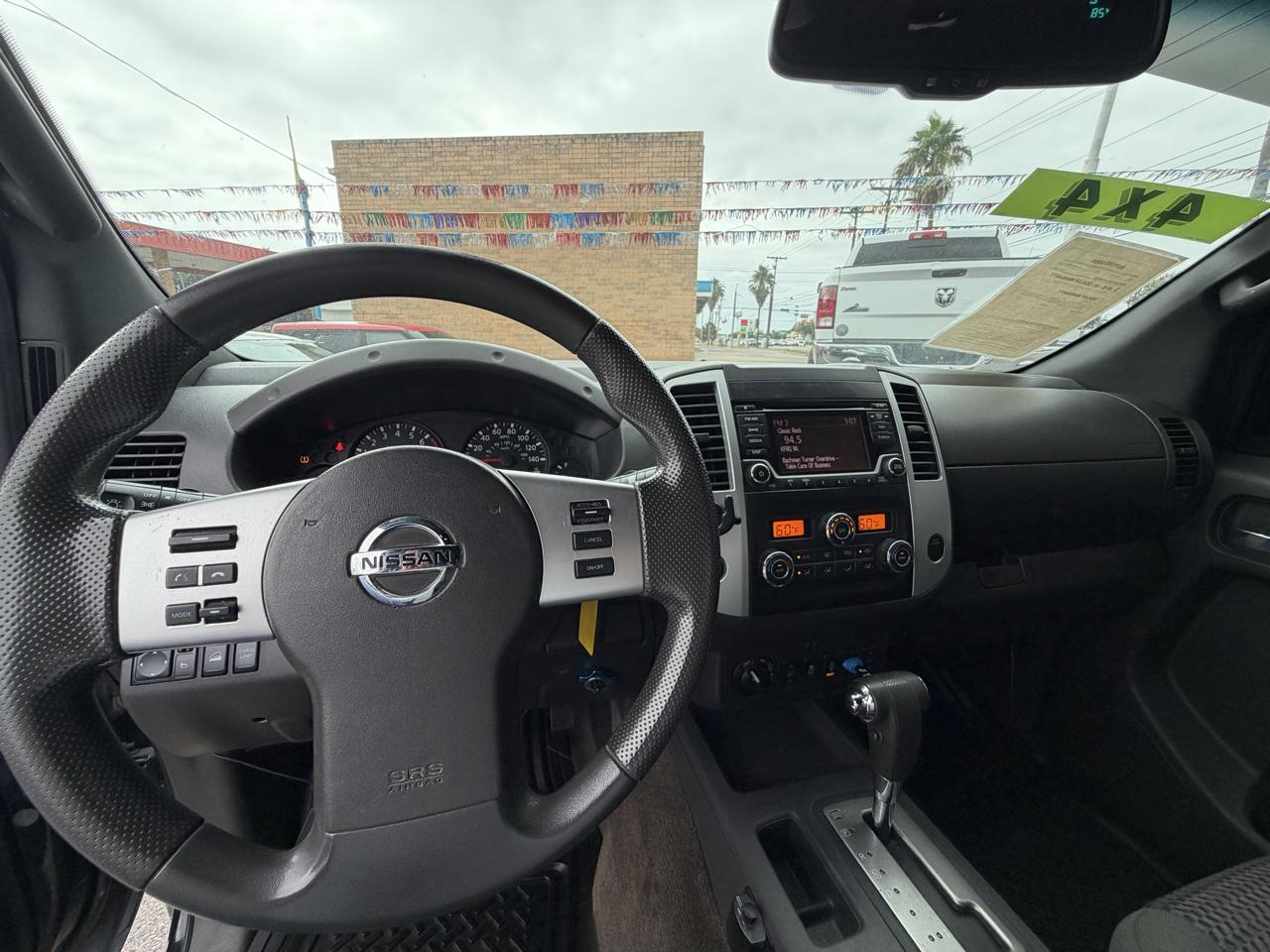 Nissan Frontier S Crew Cab 5AT 4WD 2015