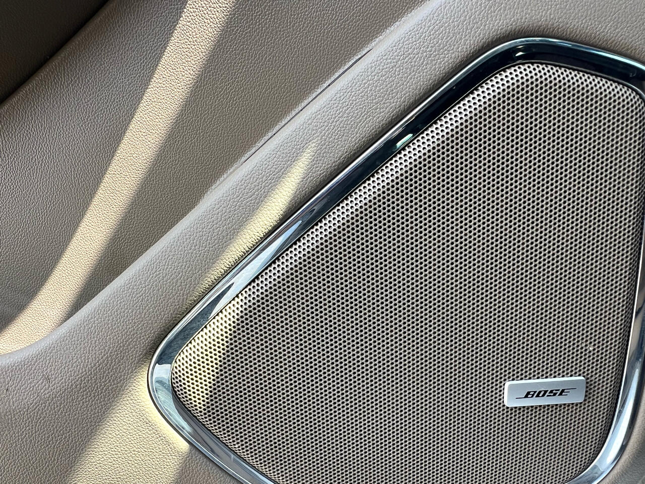 Chevrolet Tahoe LT 2WD 2016 Chevrolet Tahoe LT 2WD 2016