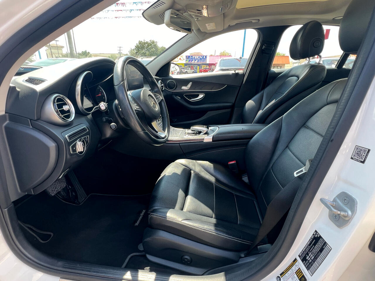 Mercedes-Benz C-Class C300 Sedan 2016 Mercedes-Benz C-Class C300 Sedan 2016