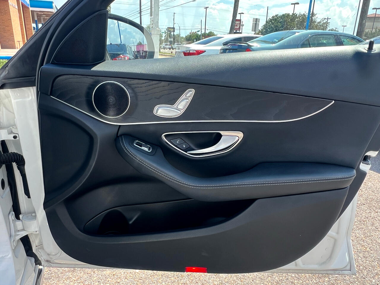 Mercedes-Benz C-Class C300 Sedan 2016 Mercedes-Benz C-Class C300 Sedan 2016