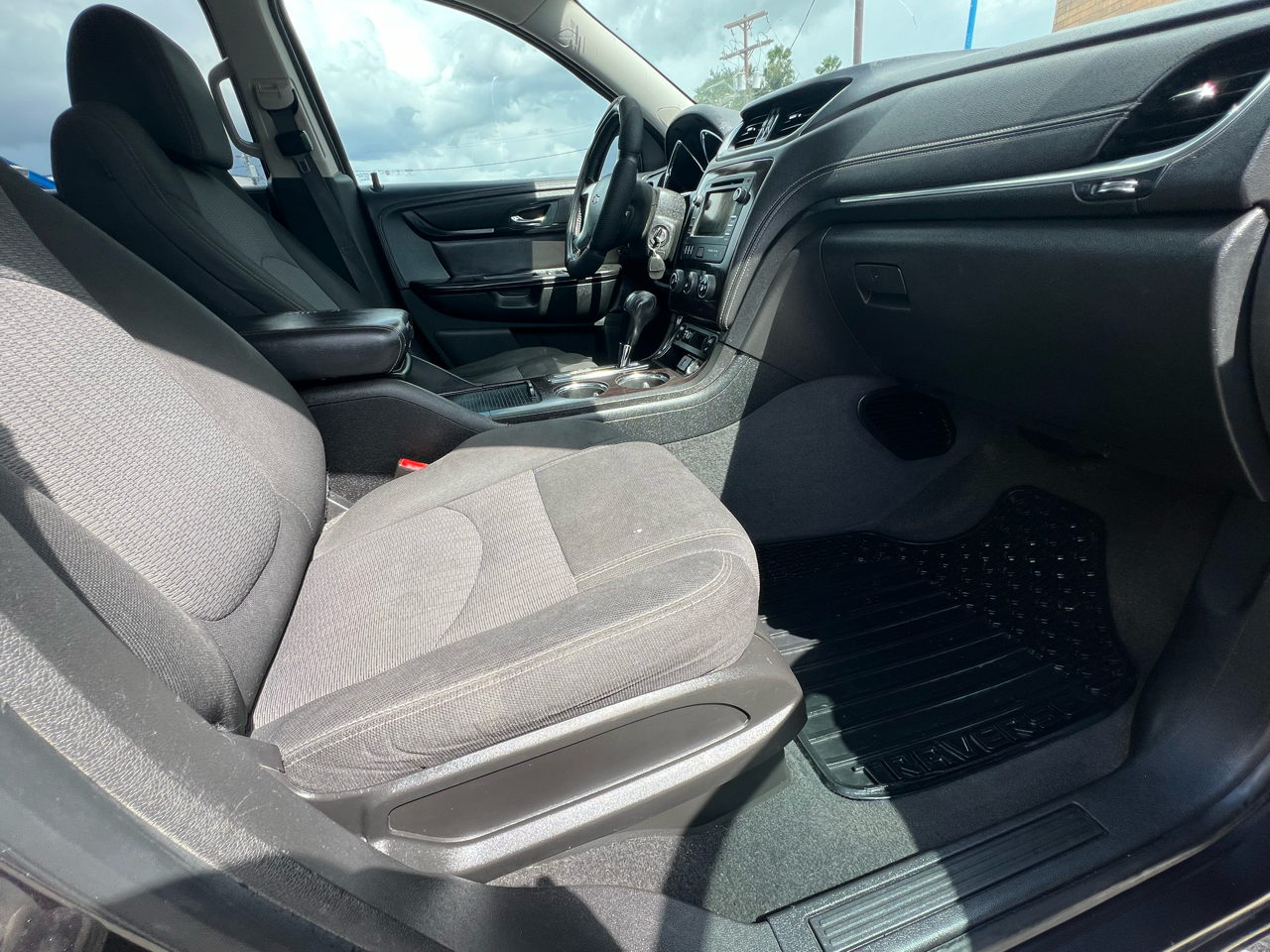 Chevrolet Traverse 1LT FWD 2017 Chevrolet Traverse 1LT FWD 2017