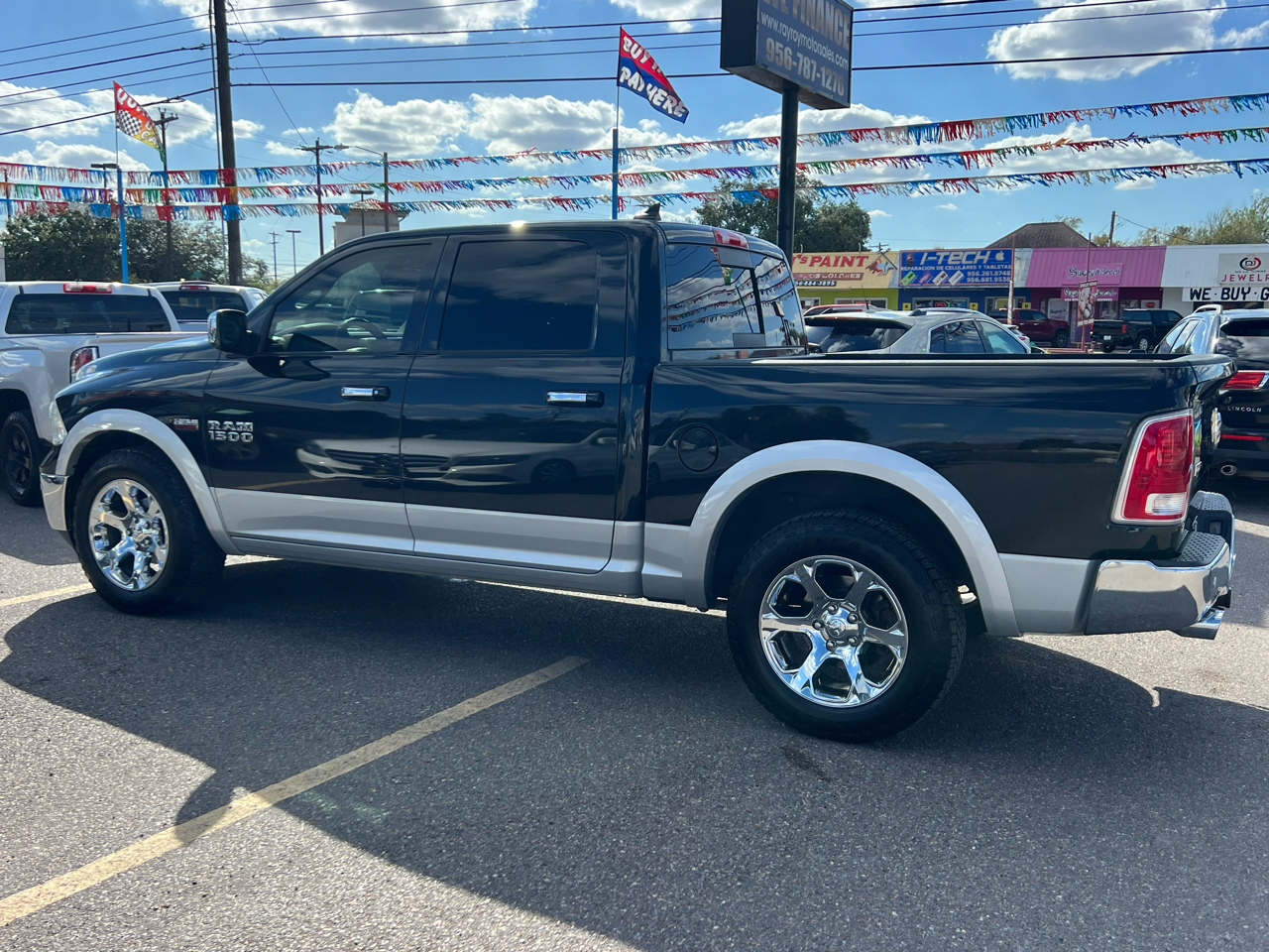 RAM 1500 Laramie Crew Cab SWB 2WD 2016 RAM 1500 Laramie Crew Cab SWB 2WD 2016