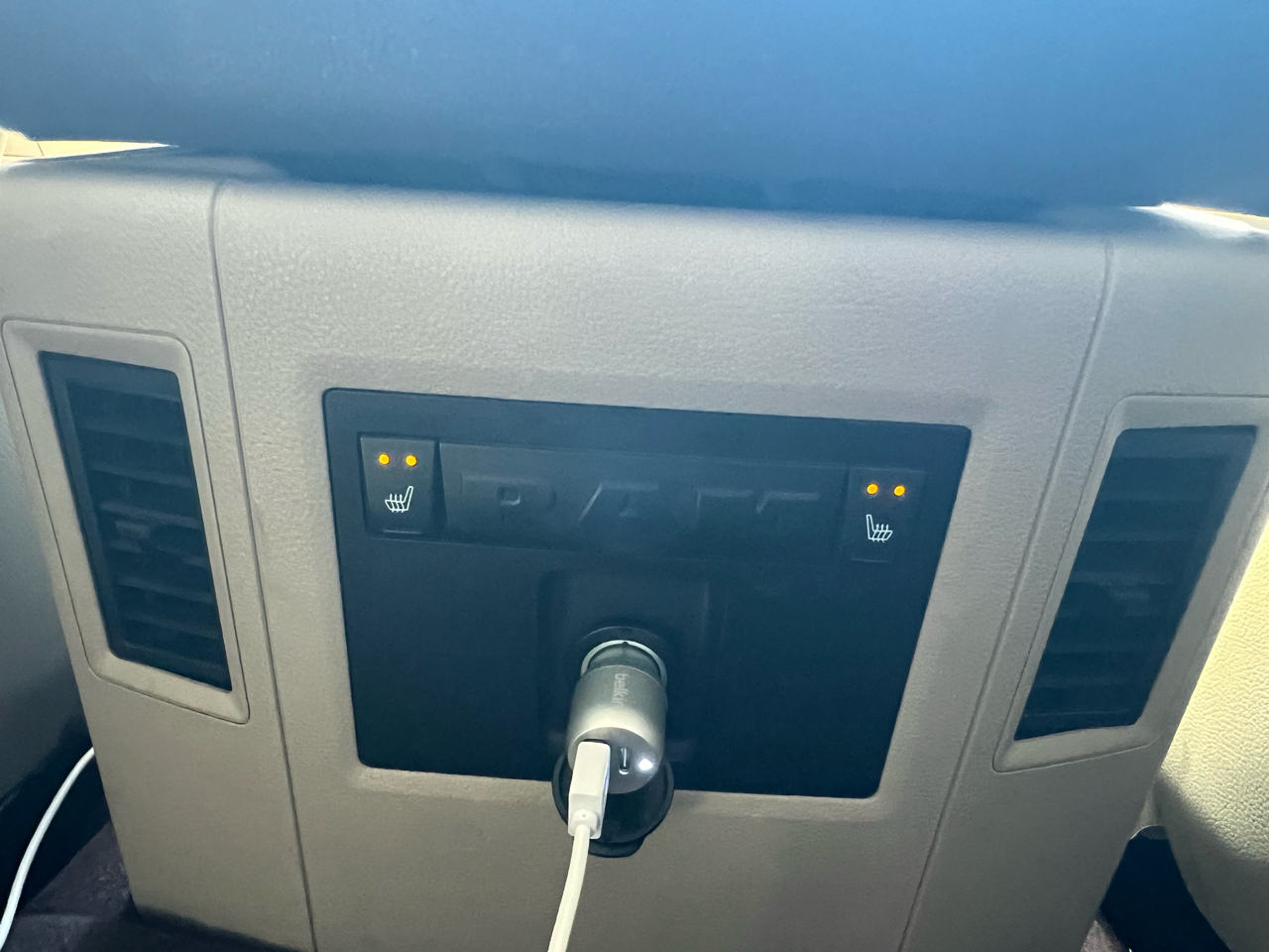 RAM 1500 Laramie Crew Cab SWB 2WD 2016 RAM 1500 Laramie Crew Cab SWB 2WD 2016