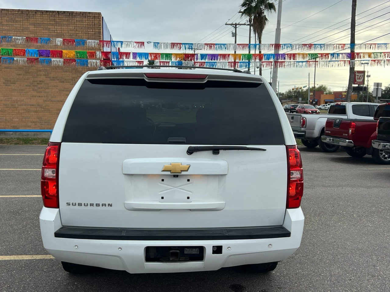 Chevrolet Suburban LTZ 1500 4WD 2013