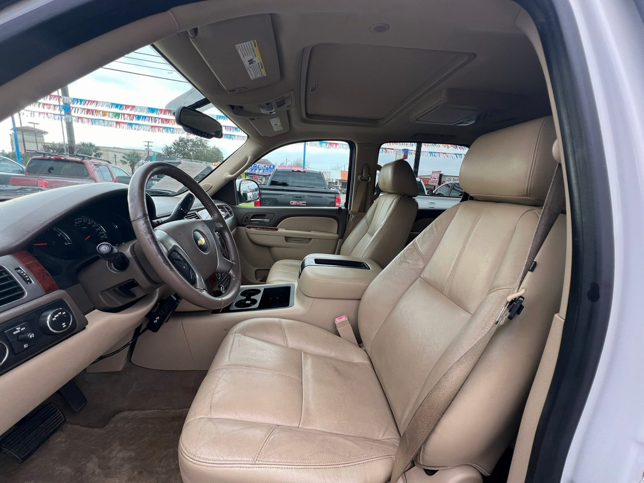 Chevrolet Suburban LTZ 1500 4WD 2013