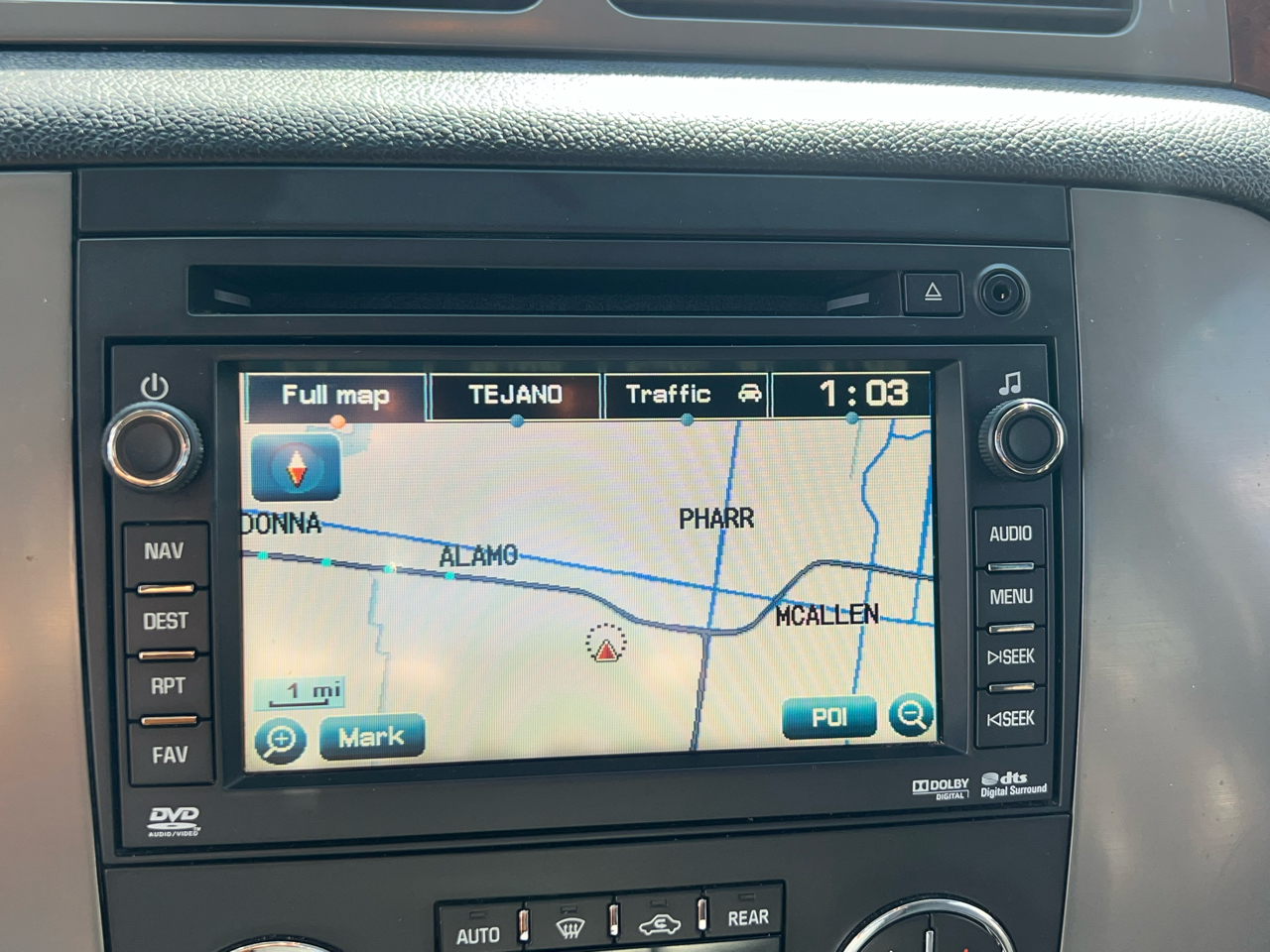 GMC Yukon SLT1 2WD 2011