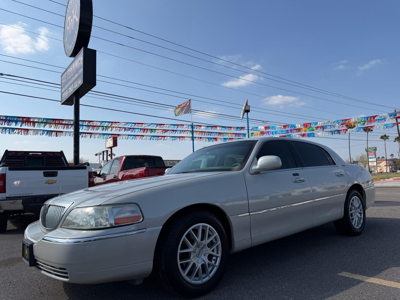 Lincoln Town Car Signature 2006