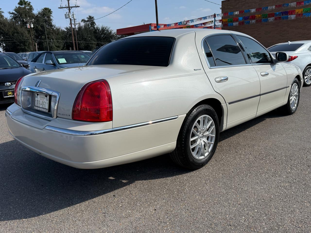 Lincoln Town Car Signature 2006