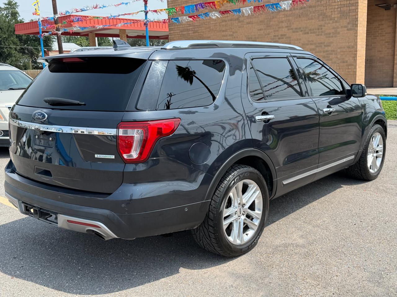 Ford Explorer Limited FWD 2017