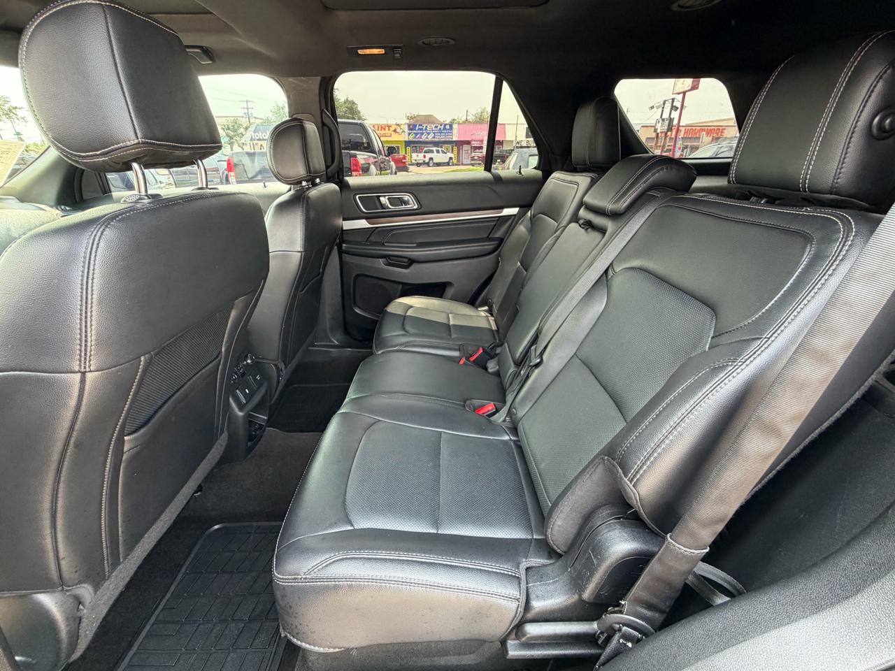 Ford Explorer Limited FWD 2017