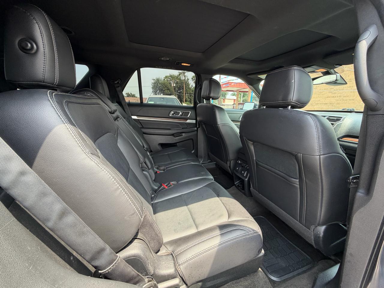 Ford Explorer Limited FWD 2017