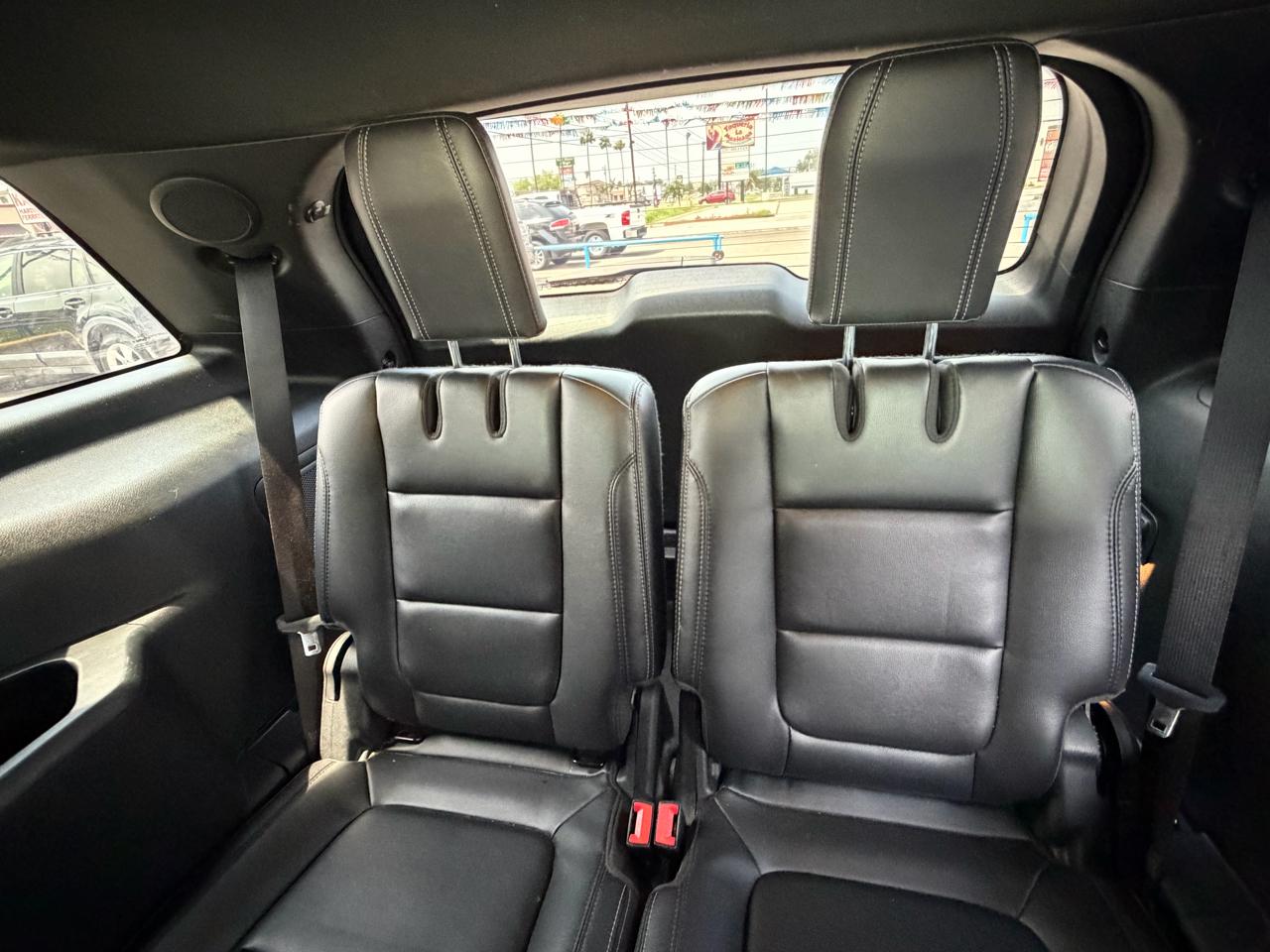 Ford Explorer Limited FWD 2017