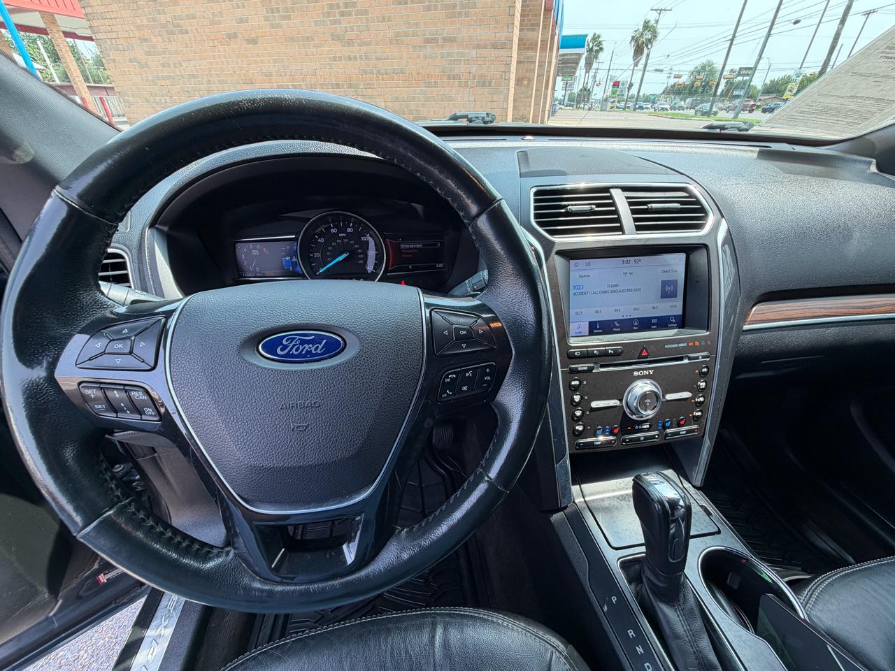 Ford Explorer Limited FWD 2017