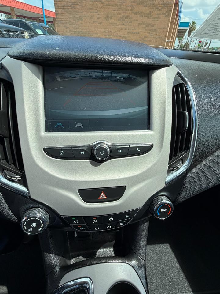 Chevrolet Cruze LS Auto 2018