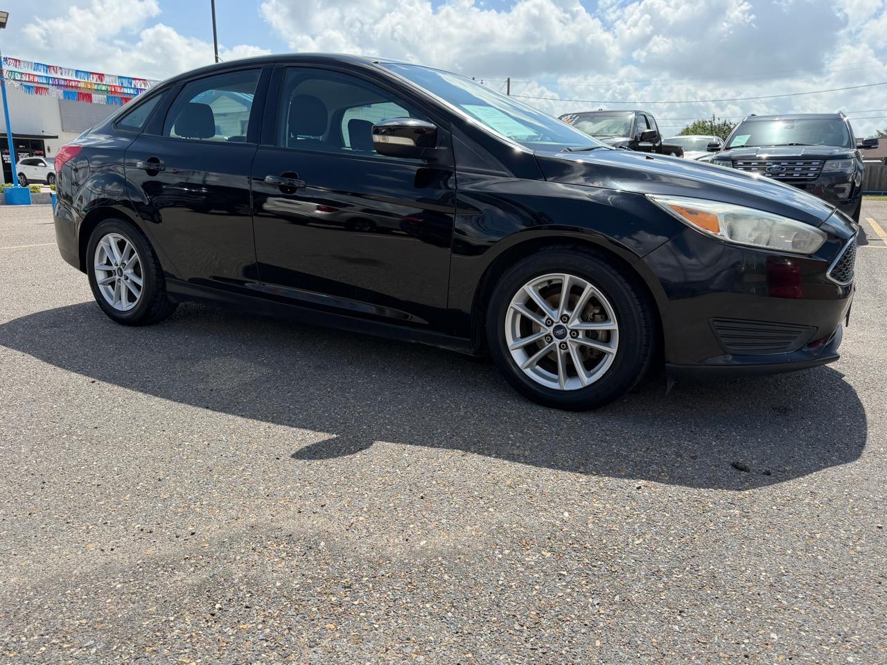 Ford Focus SE Sedan 2016