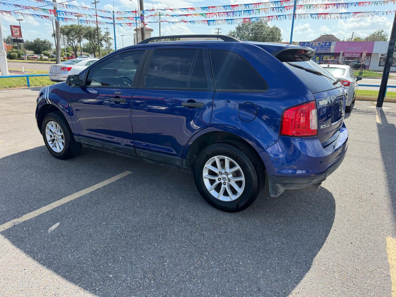 Ford Edge SE FWD 2013