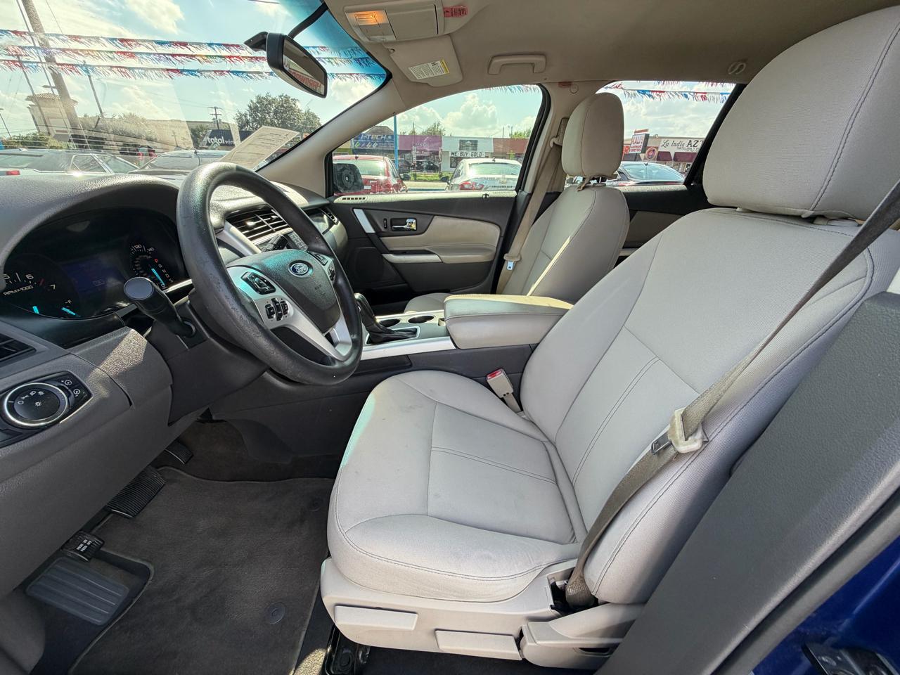 Ford Edge SE FWD 2013