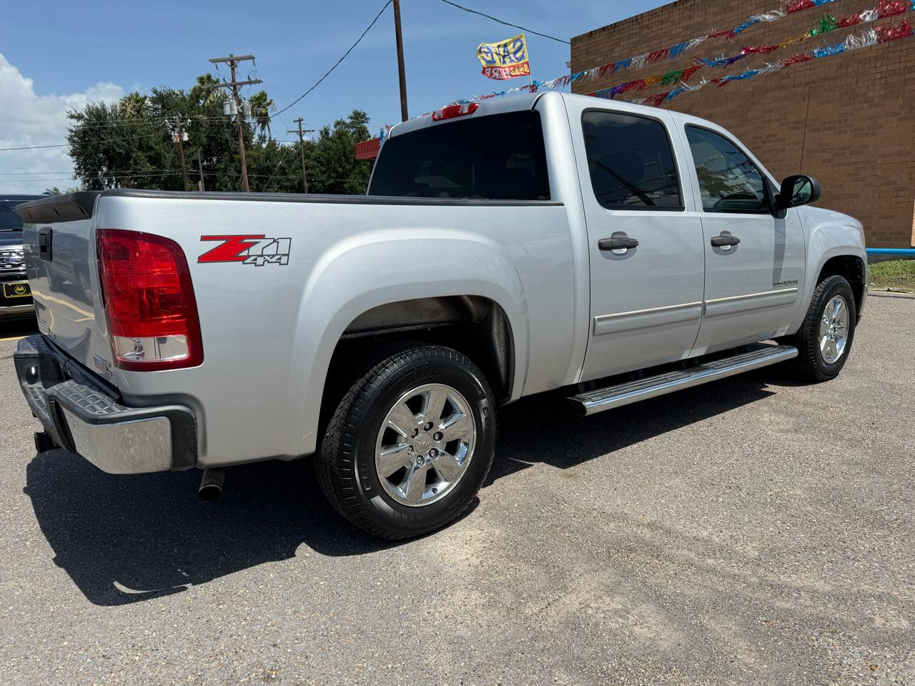 GMC Sierra 1500 SLE Crew Cab 4WD 2013