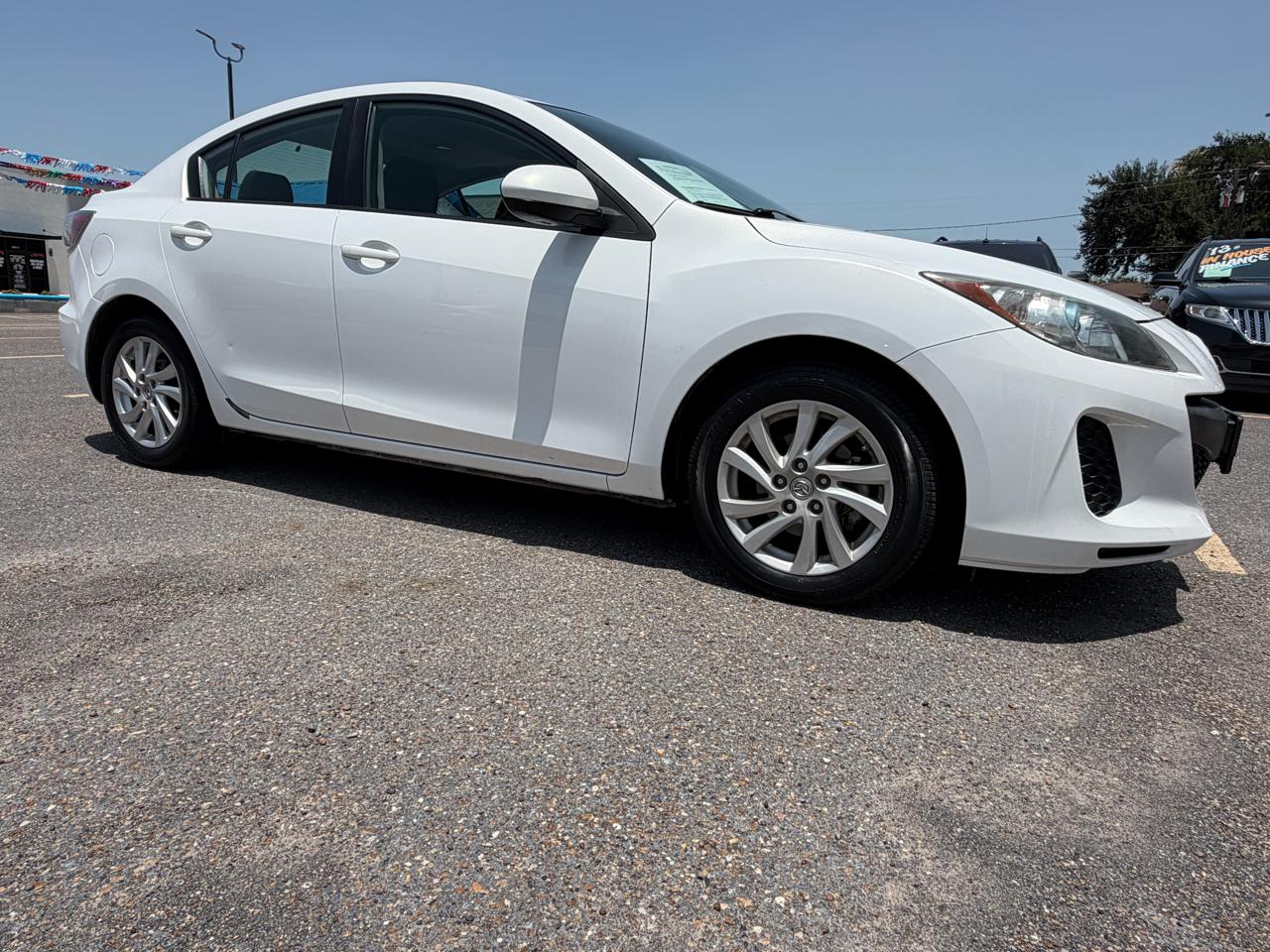 Mazda MAZDA3 i Touring 4-door 2012