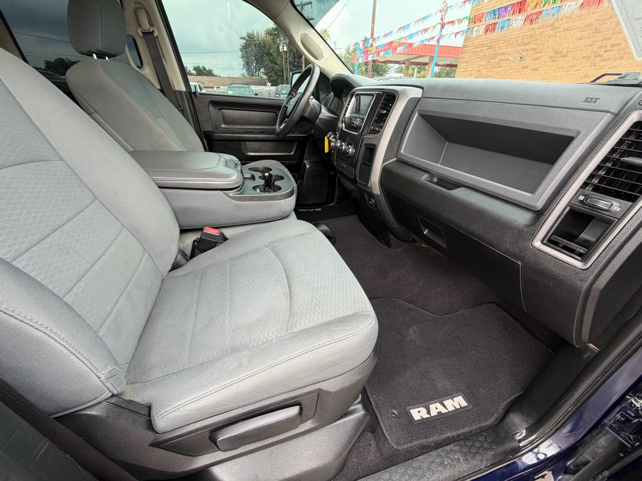 RAM 1500 Classic Tradesman Quad Cab 2WD 2019