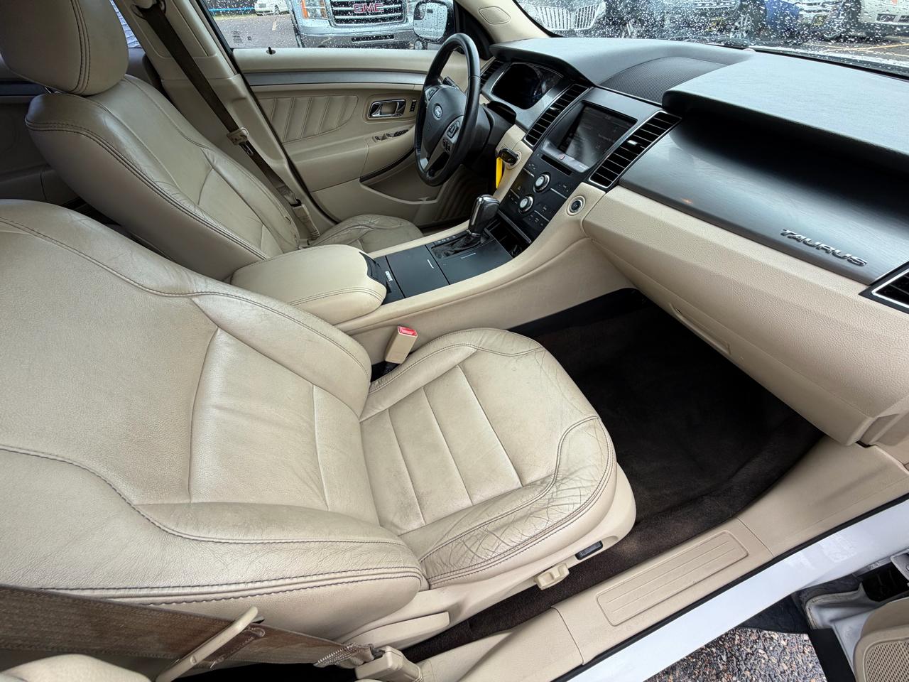 Ford Taurus SEL FWD 2014