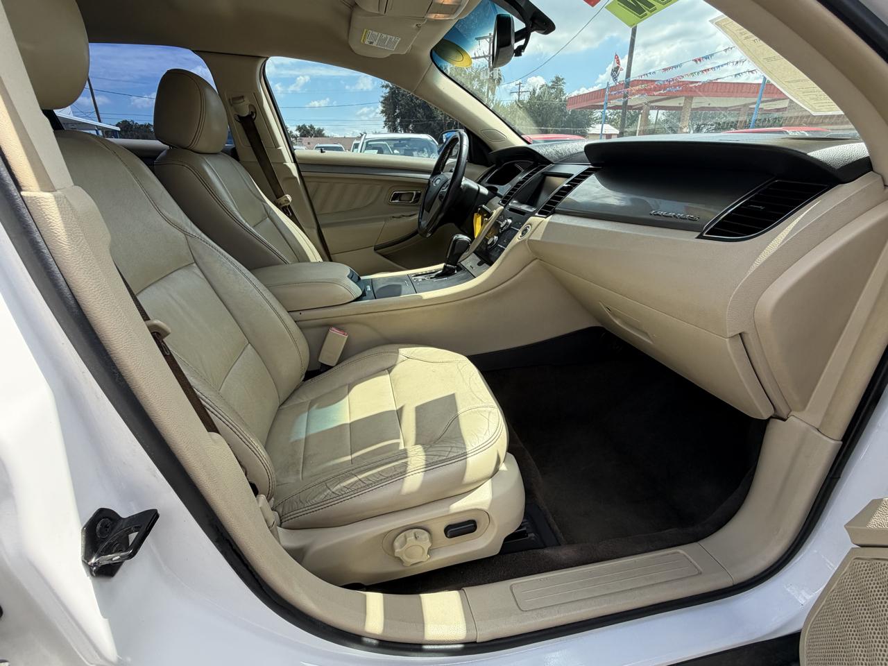 Ford Taurus SEL FWD 2014