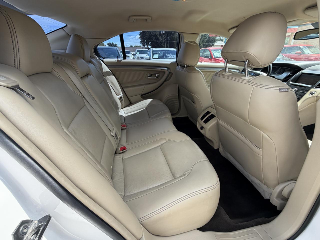 Ford Taurus SEL FWD 2014