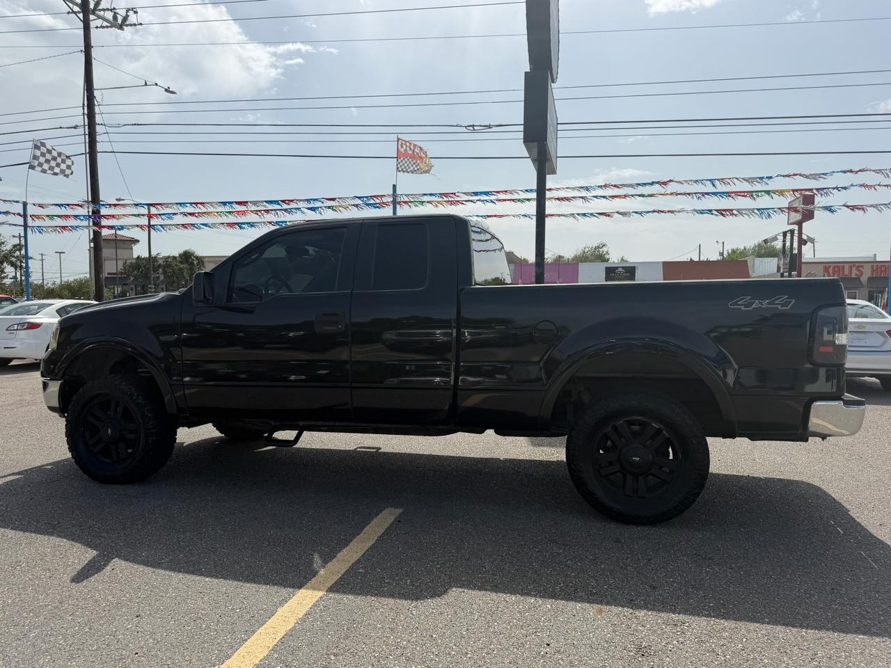Ford F-150 XLT SuperCab Long Bed 4WD 2005