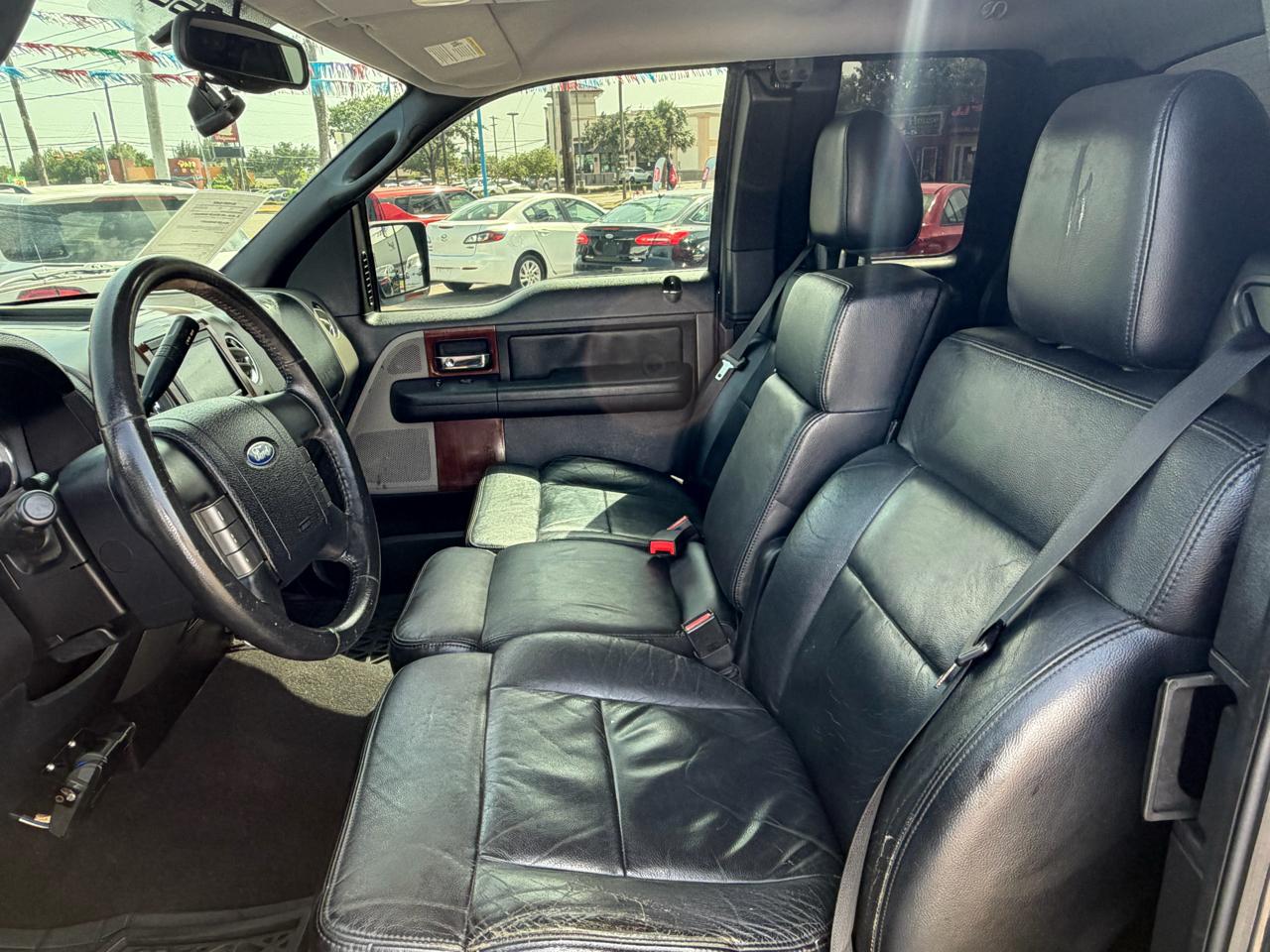 Ford F-150 XLT SuperCab Long Bed 4WD 2005