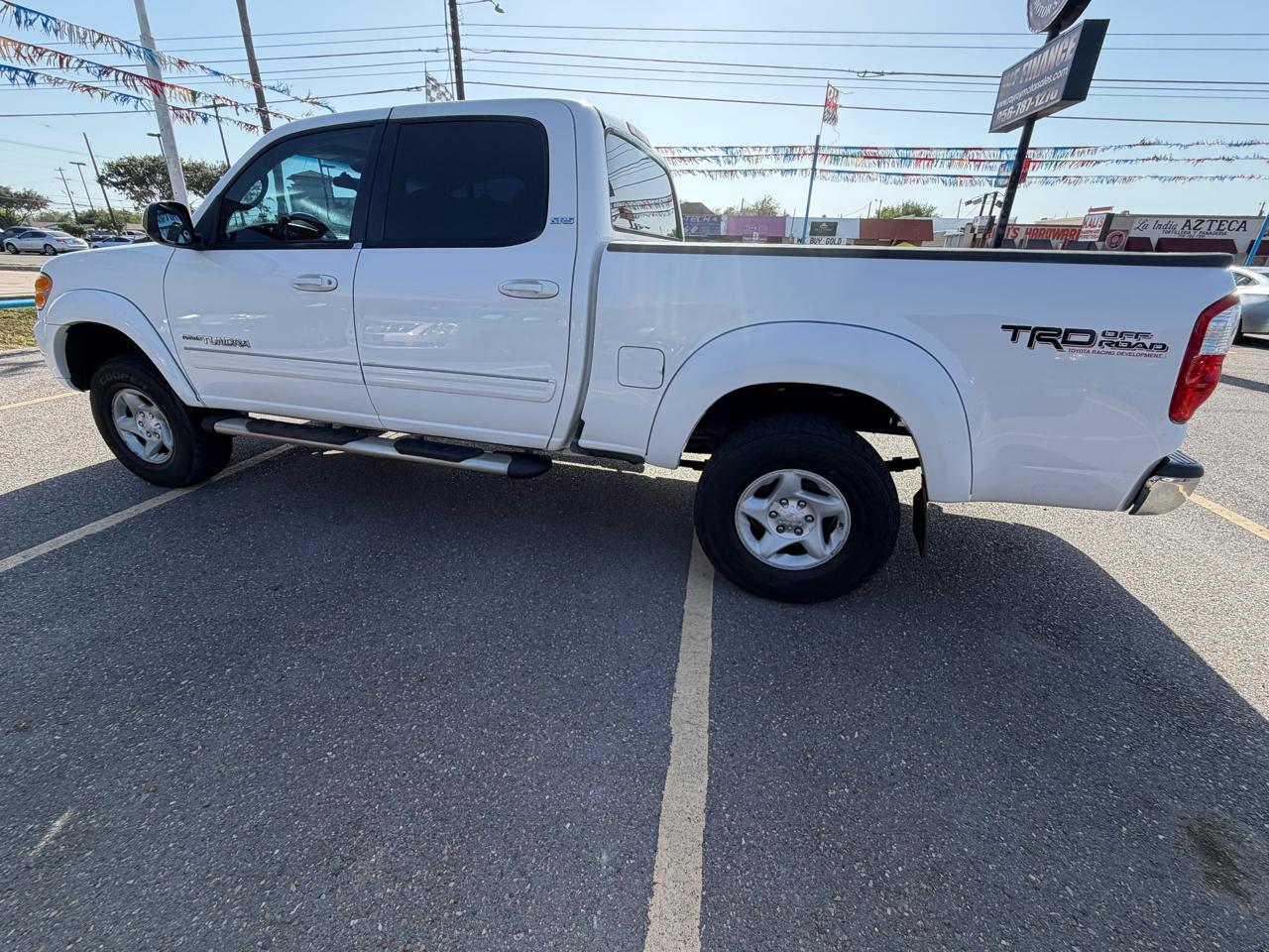 Toyota Tundra SR5 Double Cab 2WD 2004