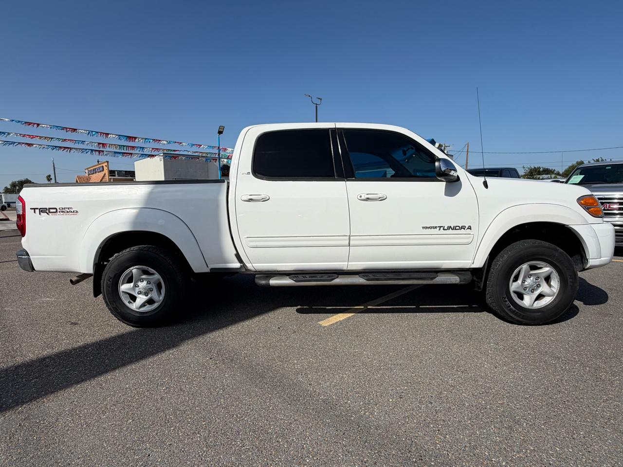 Toyota Tundra SR5 Double Cab 2WD 2004