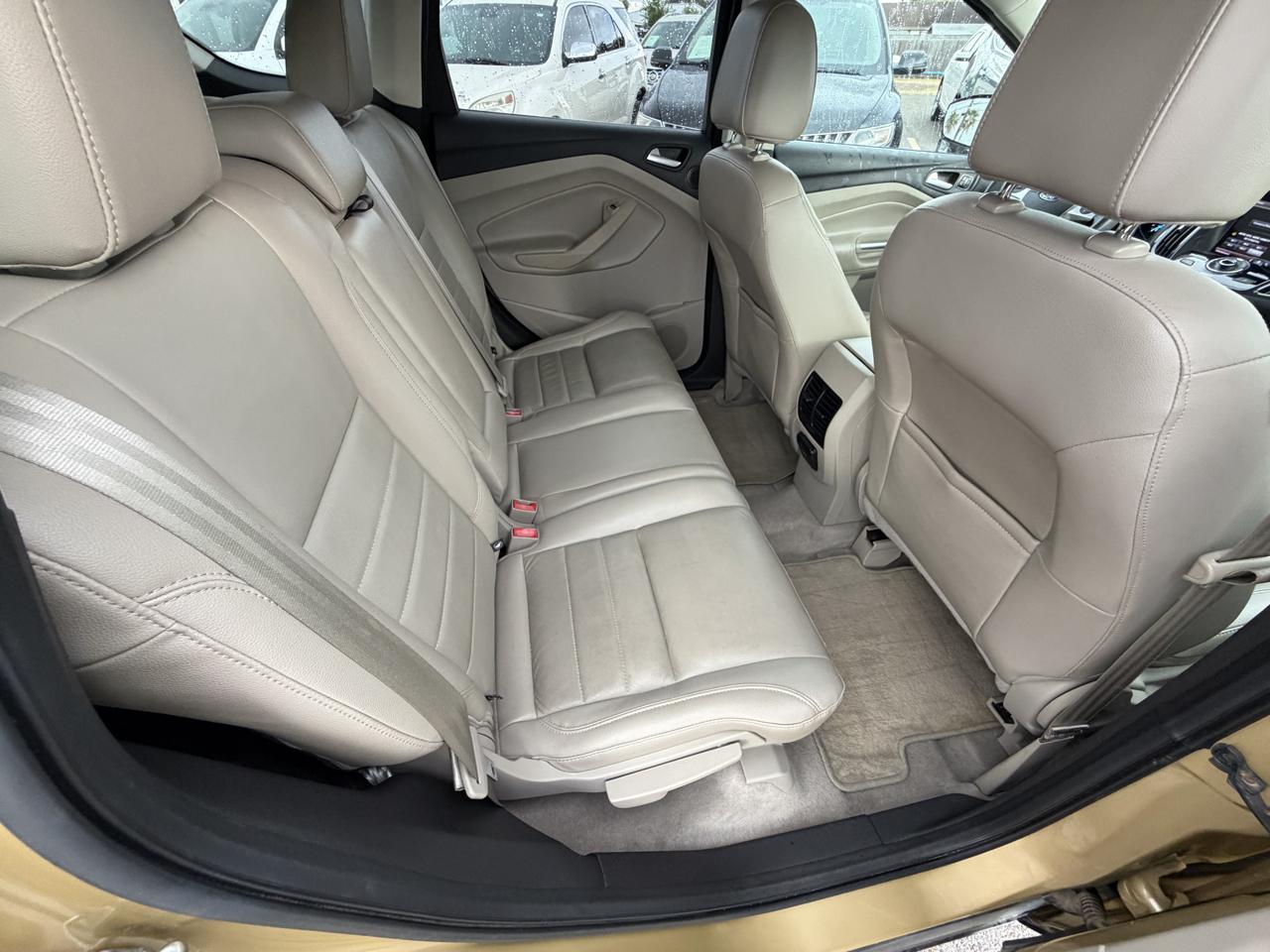 Ford Escape Titanium FWD 2014