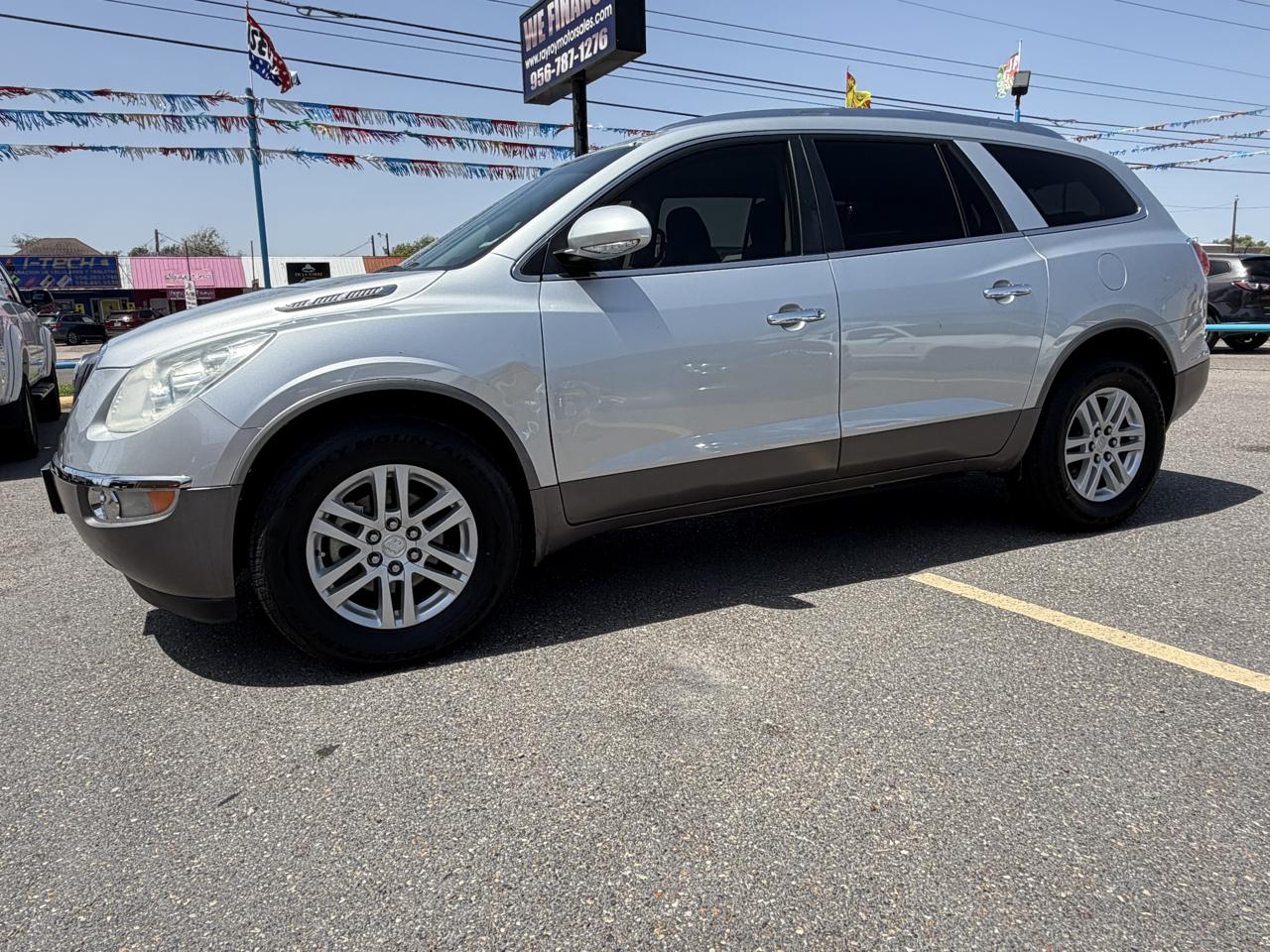 Buick Enclave Convenience FWD 2012