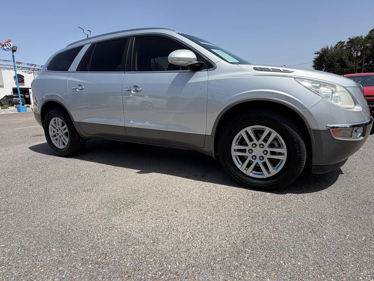 Buick Enclave Convenience FWD 2012