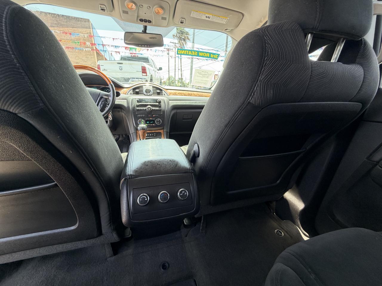 Buick Enclave Convenience FWD 2012