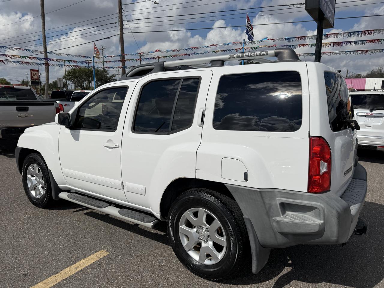 Nissan Xterra X 2WD 2010