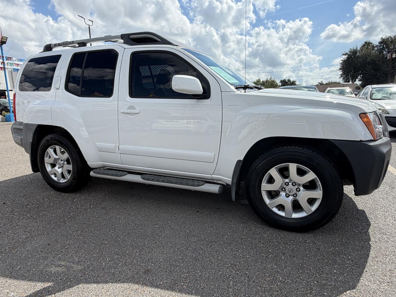 Nissan Xterra X 2WD 2010