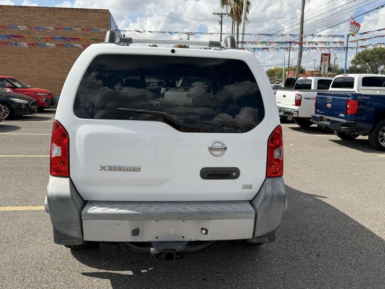 Nissan Xterra X 2WD 2010