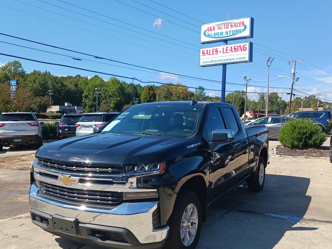 Used 2020 Chevrolet Silverado 1500 LT Double Cab 4WD for Sale in