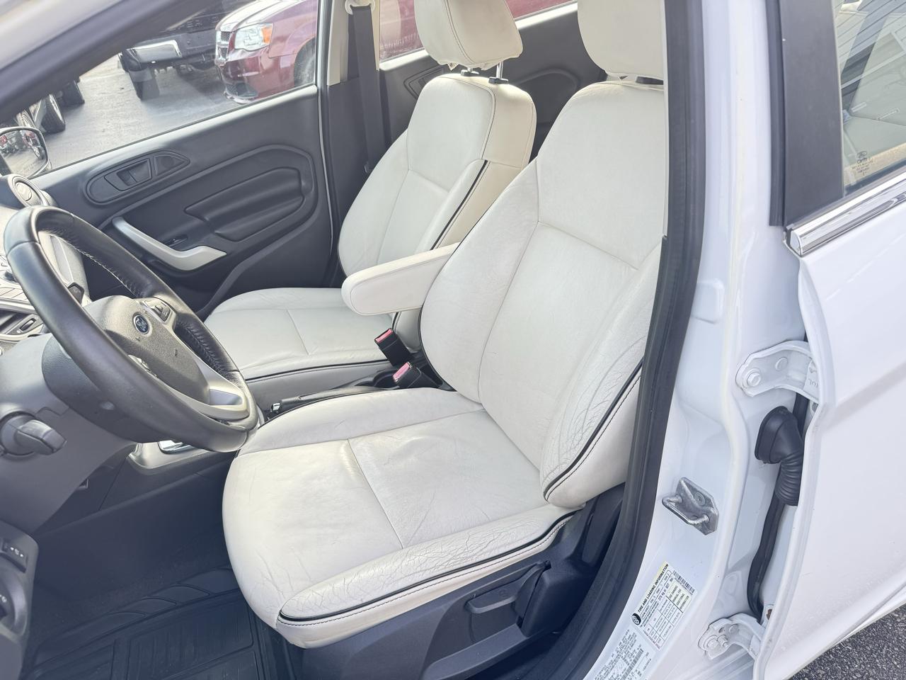 Ford Fiesta 5dr HB Titanium 2013
