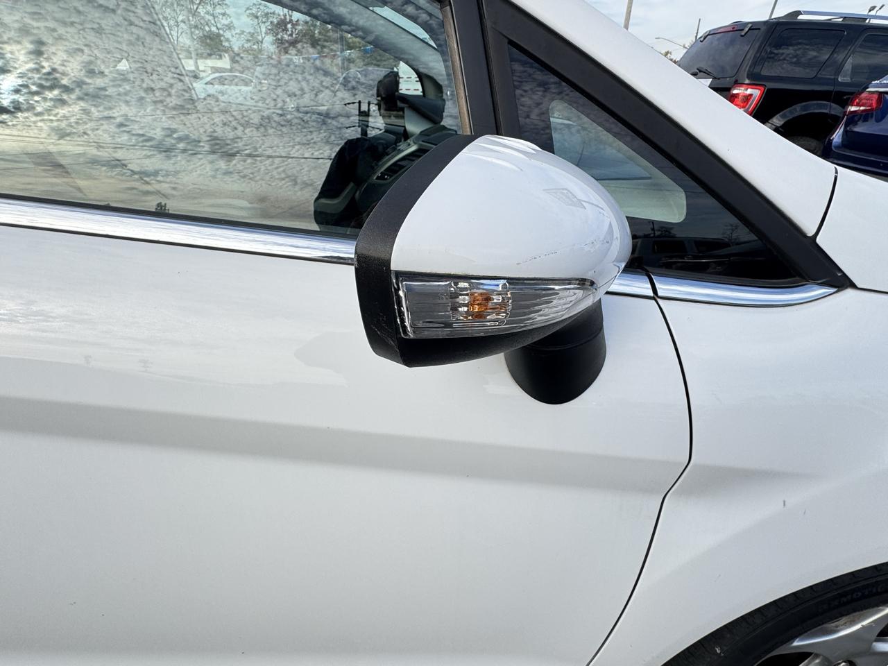 Ford Fiesta 5dr HB Titanium 2013