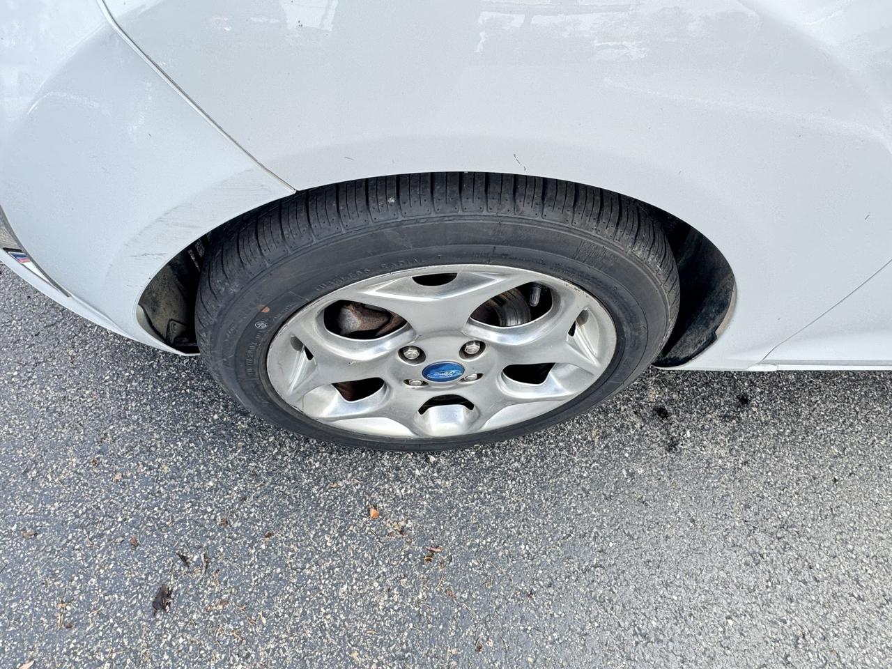Ford Fiesta 5dr HB Titanium 2013