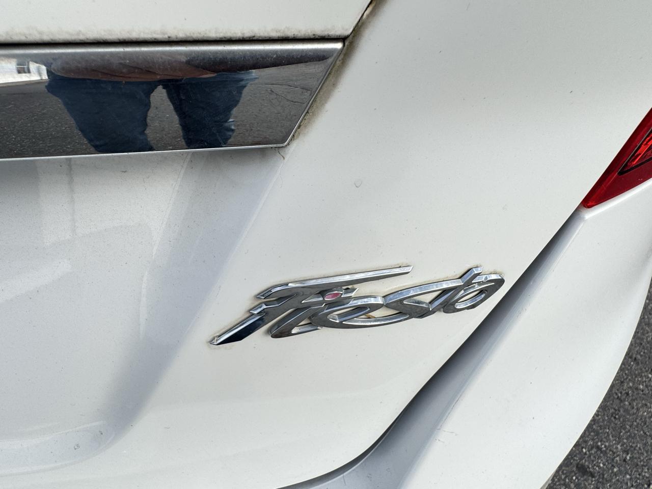 Ford Fiesta 5dr HB Titanium 2013